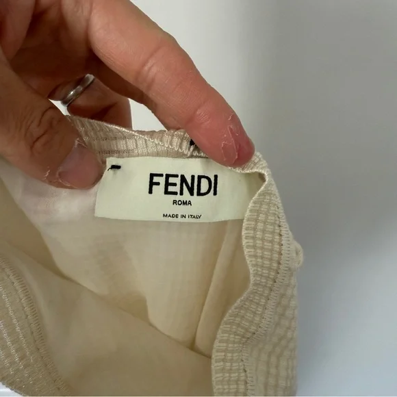 FENDI SILK MID LENGTH SKIRT SIZE 36 new with tags - Picture 3 of 4